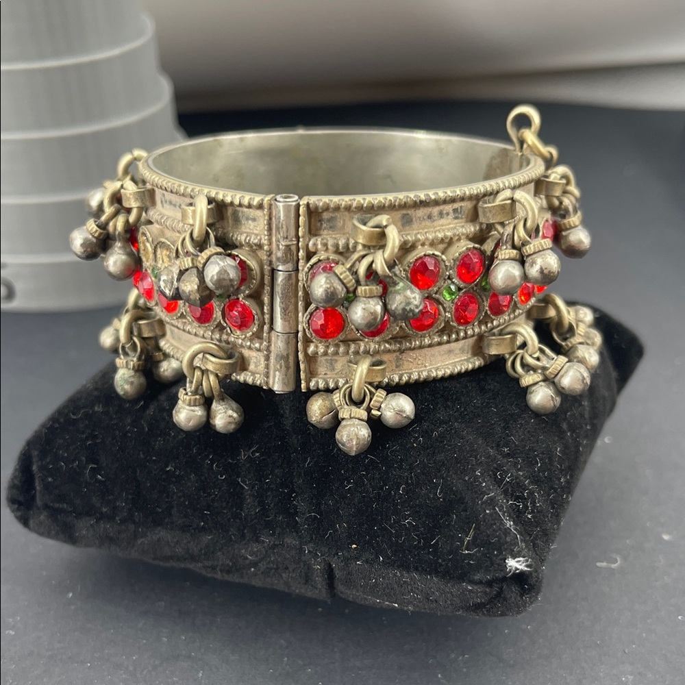 1.31.26-30 Antique Fakih Silver Bracelet with Red & Green Cabochons (Dubai)